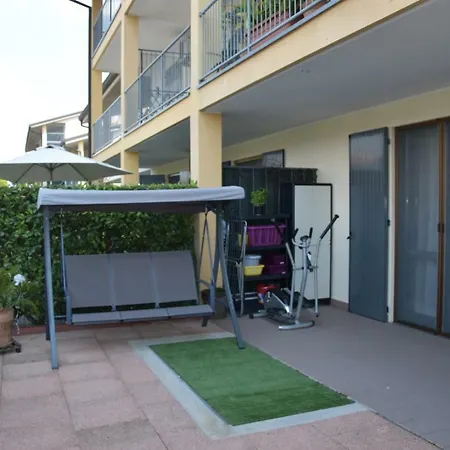 Icaro Apartment